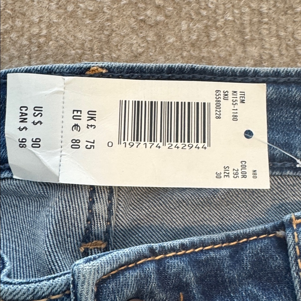 Abercrombie & Fitch The Flare Ultra High Rise Medium‎ Wash Jean Size 30/10R - Picture 14 of 14